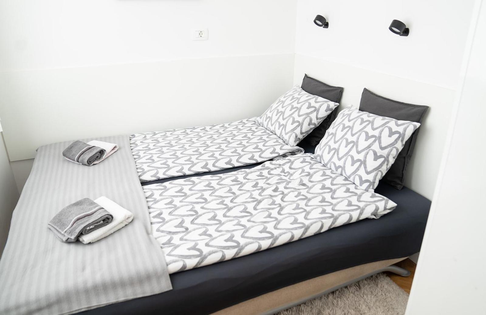 Casa De Dinca, 2 Bedroom, 6 Person, Free Parking Zone 자그레브 외부 사진